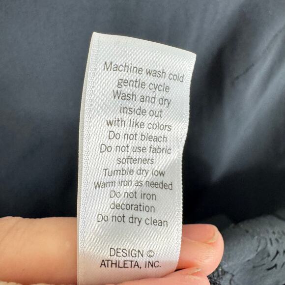 Athleta Black Lightweight Strappy Racerback Eyelet Hem Athletic Tank Top Size L - Picture 6 of 6